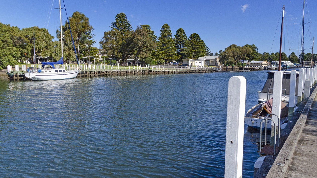 Photo of Others in Port Fairy