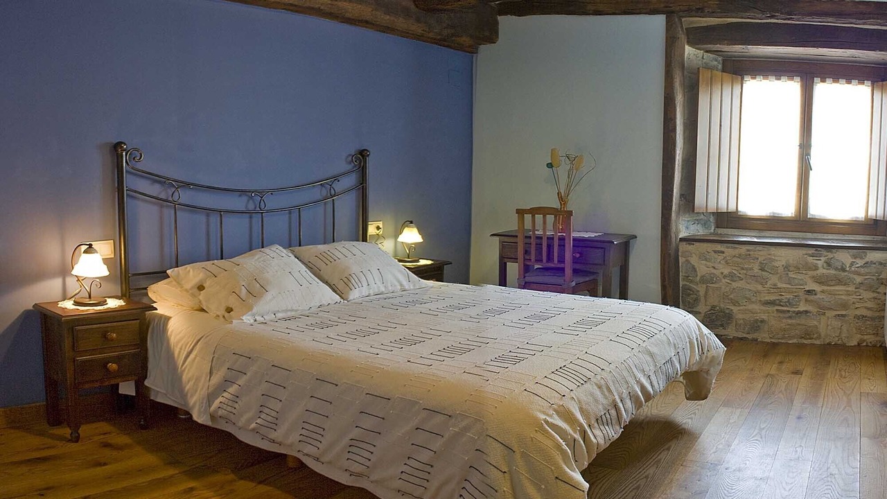 Photo of Bedroom in Larraun