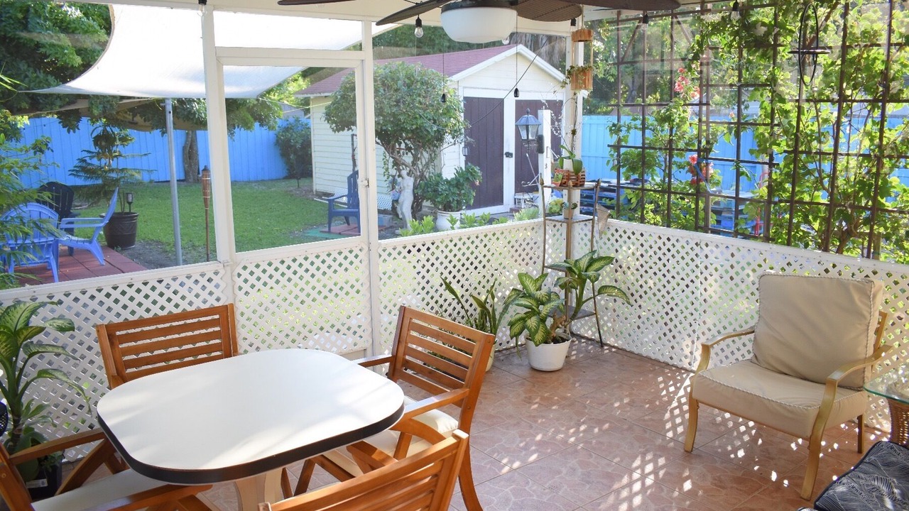 Photo of Outdoor in Poiciana Park II