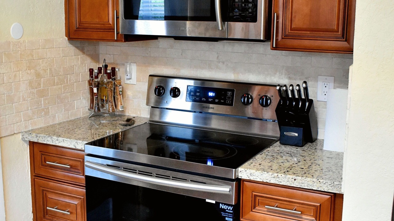 Photo of Kitchen in Poiciana Park II