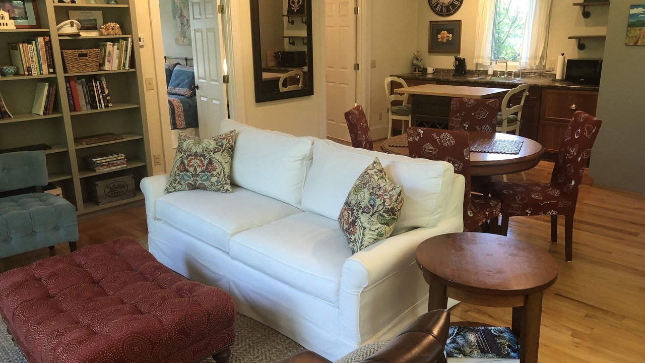 Photo of Livingroom in Old Shandon