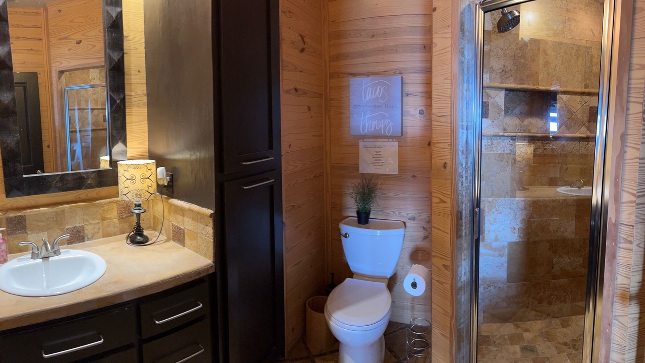Photo of Bathroom in Concan