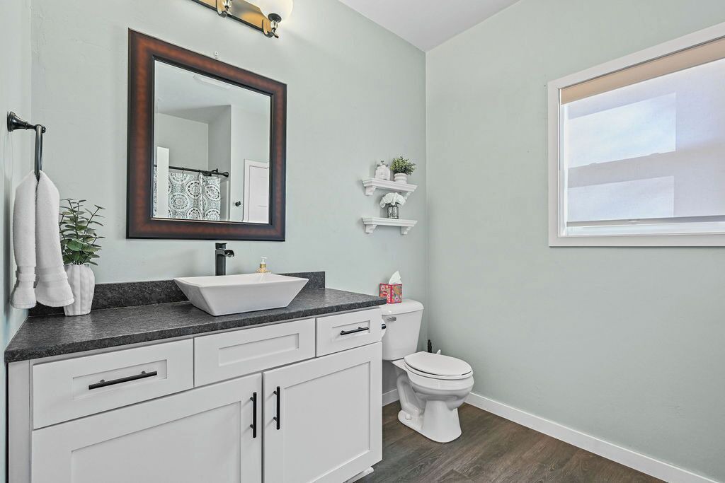 Photo of Bathroom in Butte Des Morts