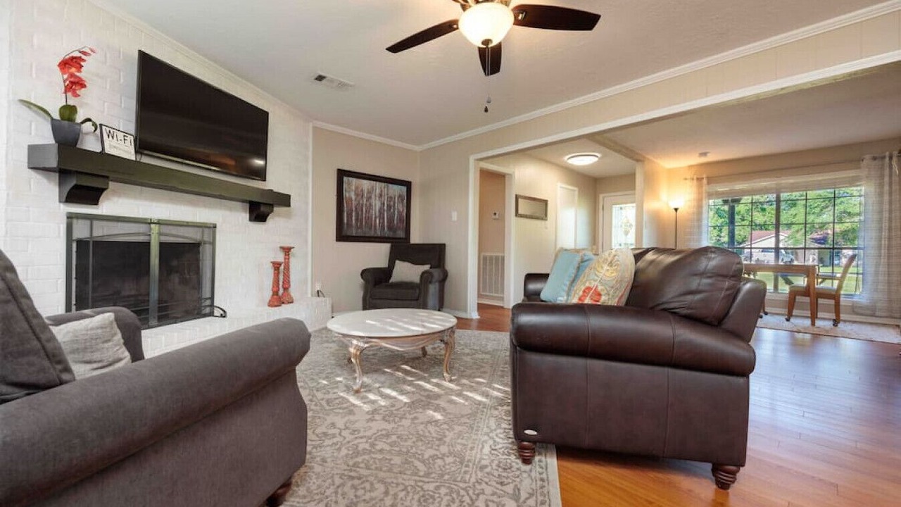 Photo of Livingroom in Decker Prairie