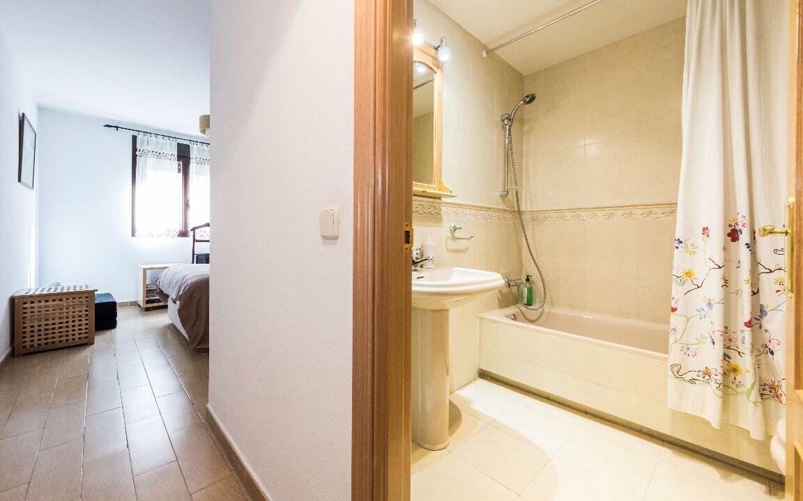 Photo of Bathroom in Alcala de Henares