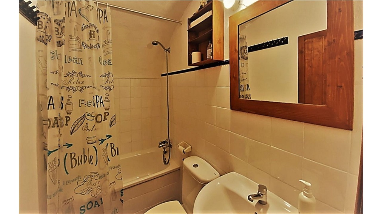 Photo of Bathroom in Argelaguer