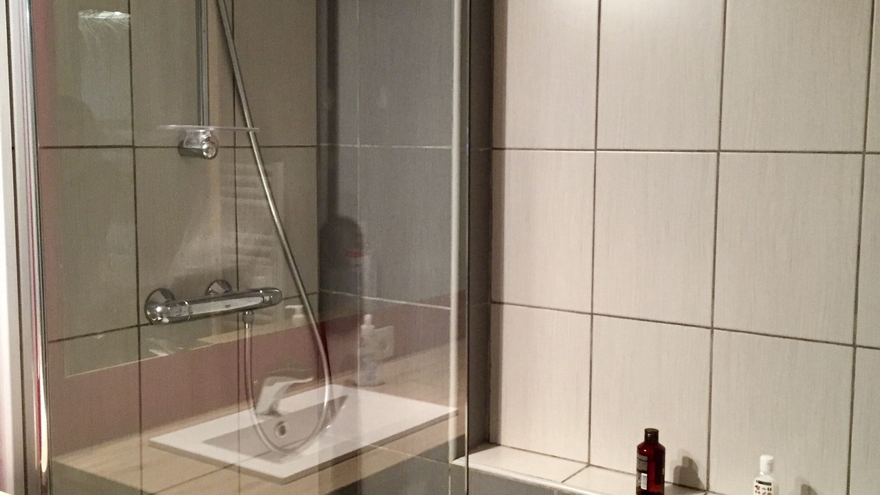 Photo of Bathroom in Jullouville