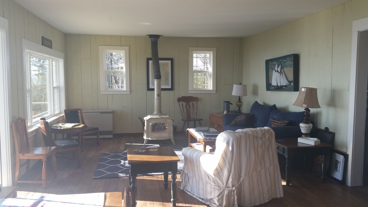 Photo of Livingroom in Perry