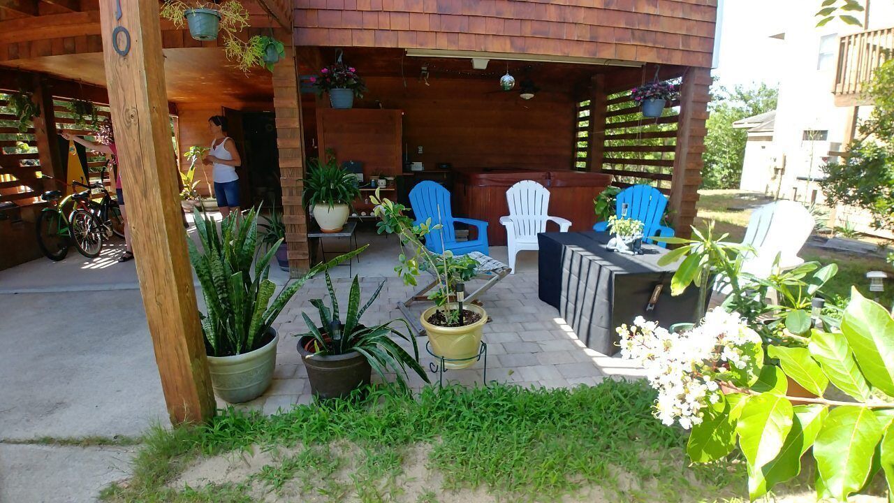 Photo of Patio Balcony in Colington