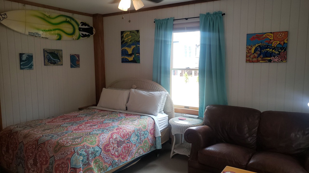 Photo of Bedroom in Colington