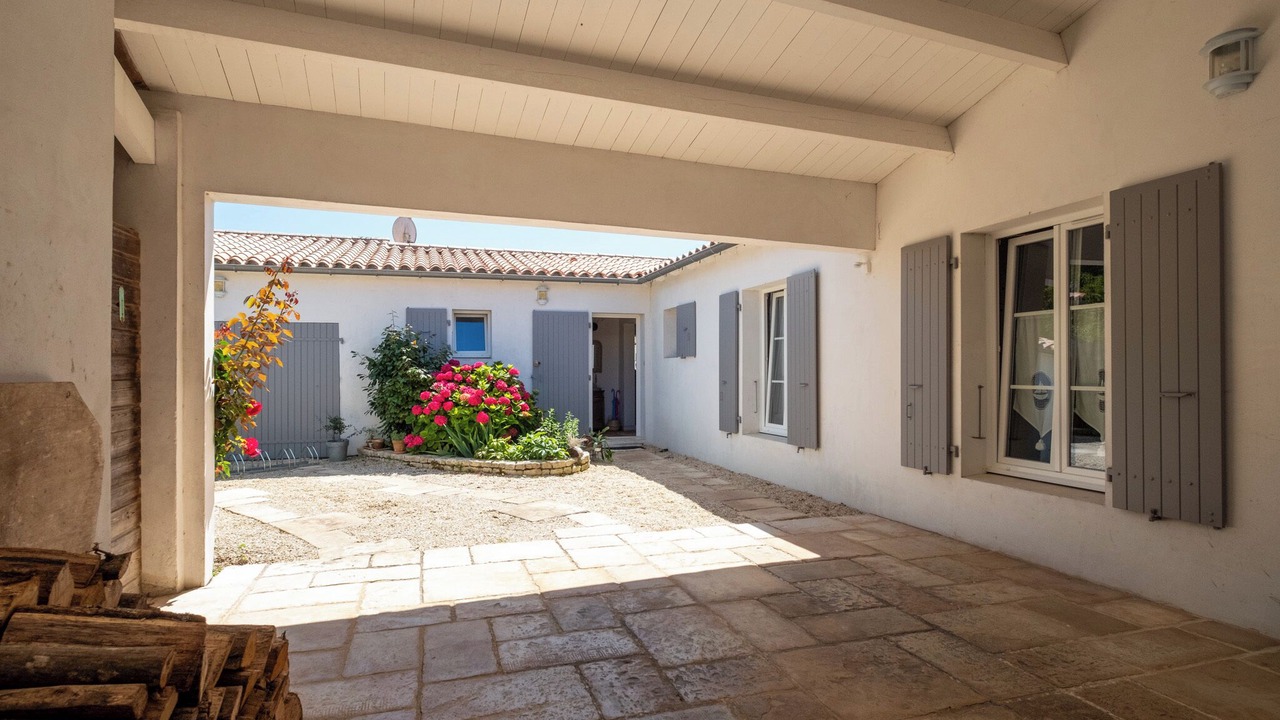 Photo of Outdoor in La Flotte