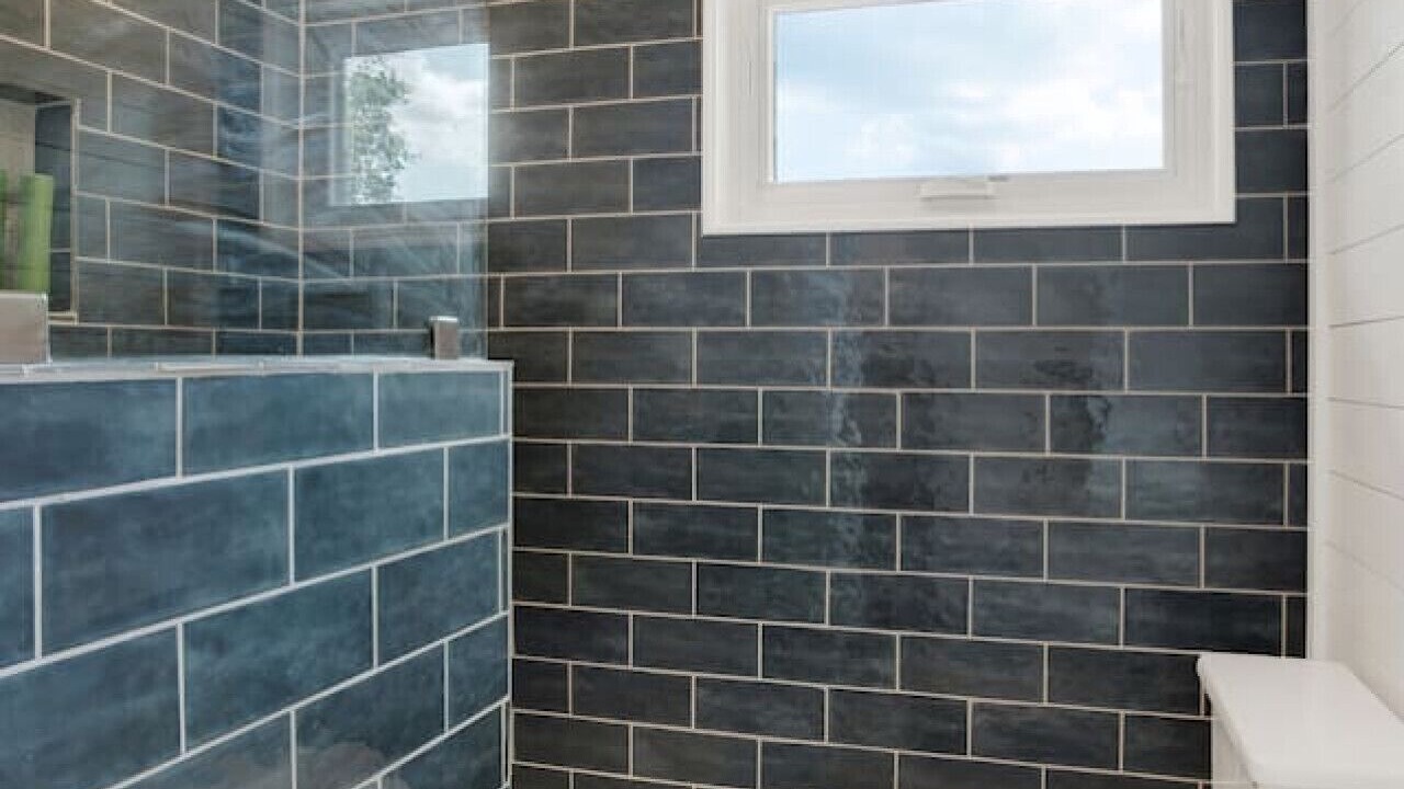 Photo of Bathroom in Albert