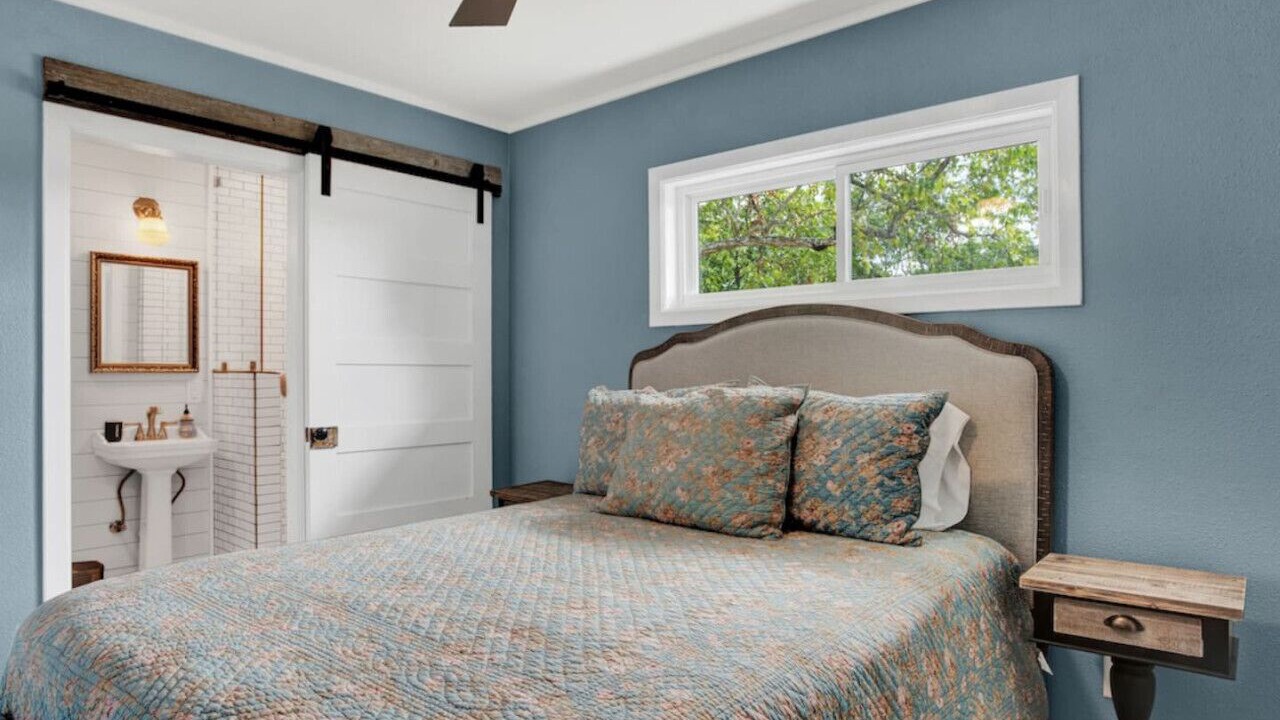 Photo of Bedroom in Albert