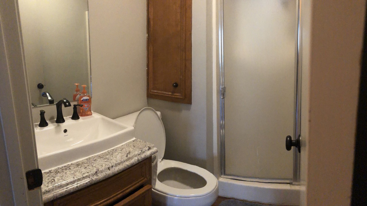 Photo of Bathroom in Hemphill
