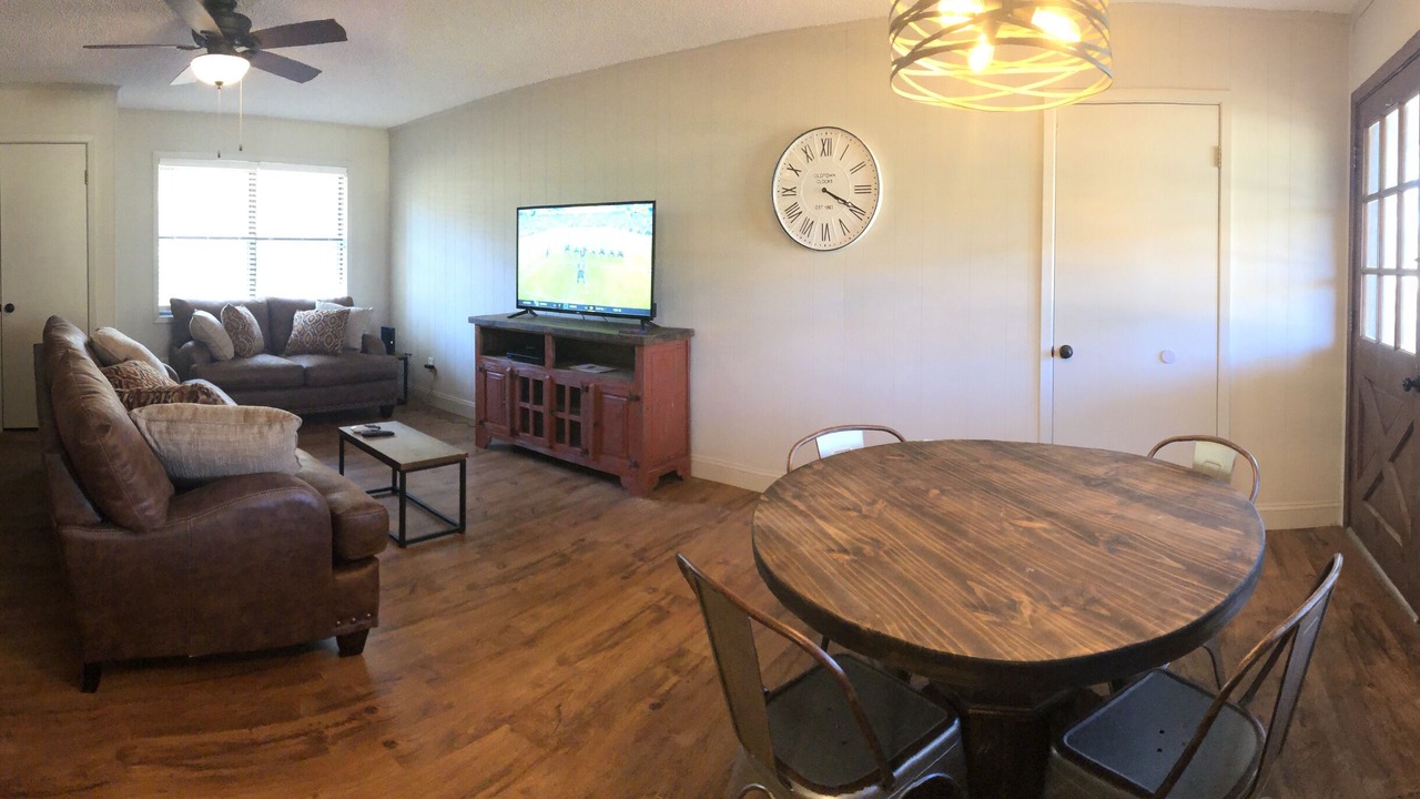 Photo of Livingroom in Hemphill