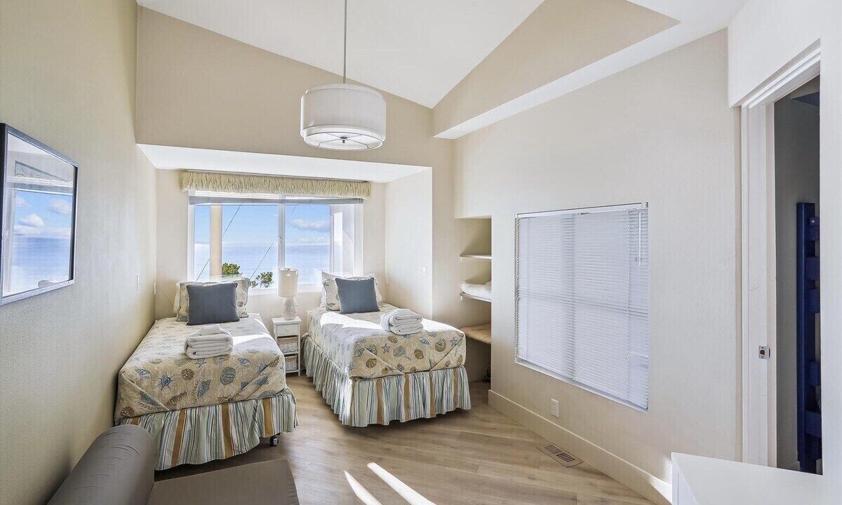 Photo of Bedroom in Aptos
