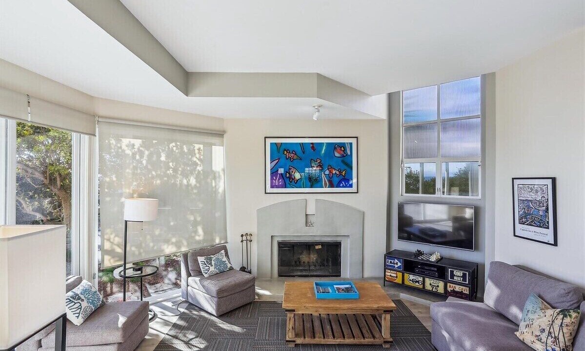 Photo of Livingroom in Aptos