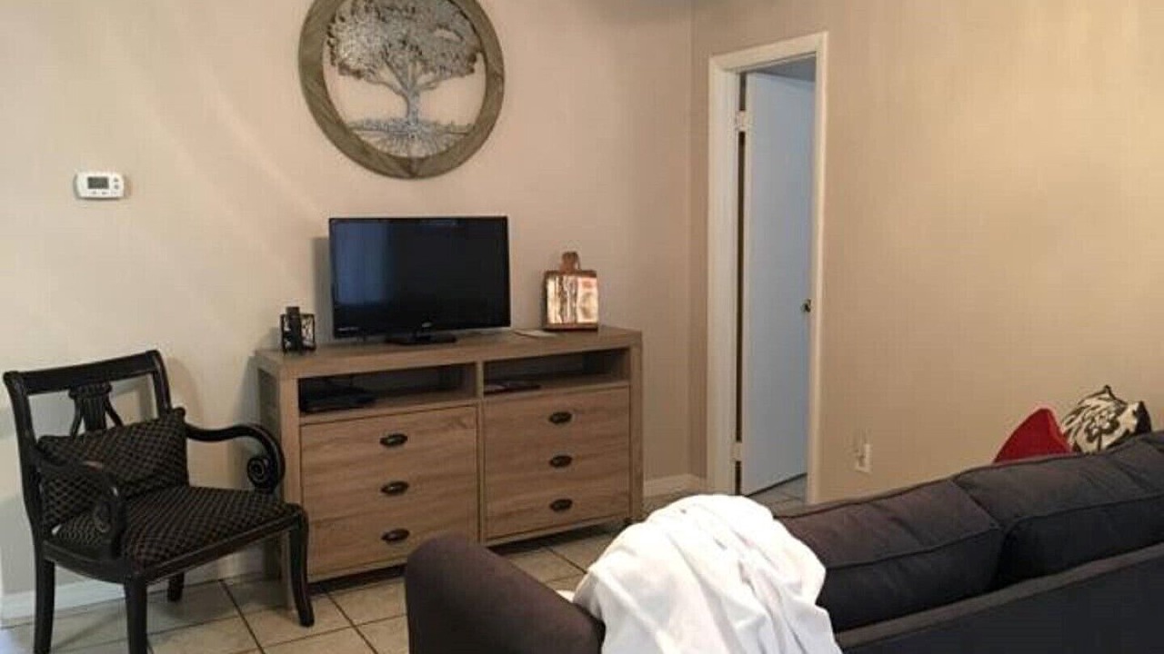 Photo of Livingroom in Lake City