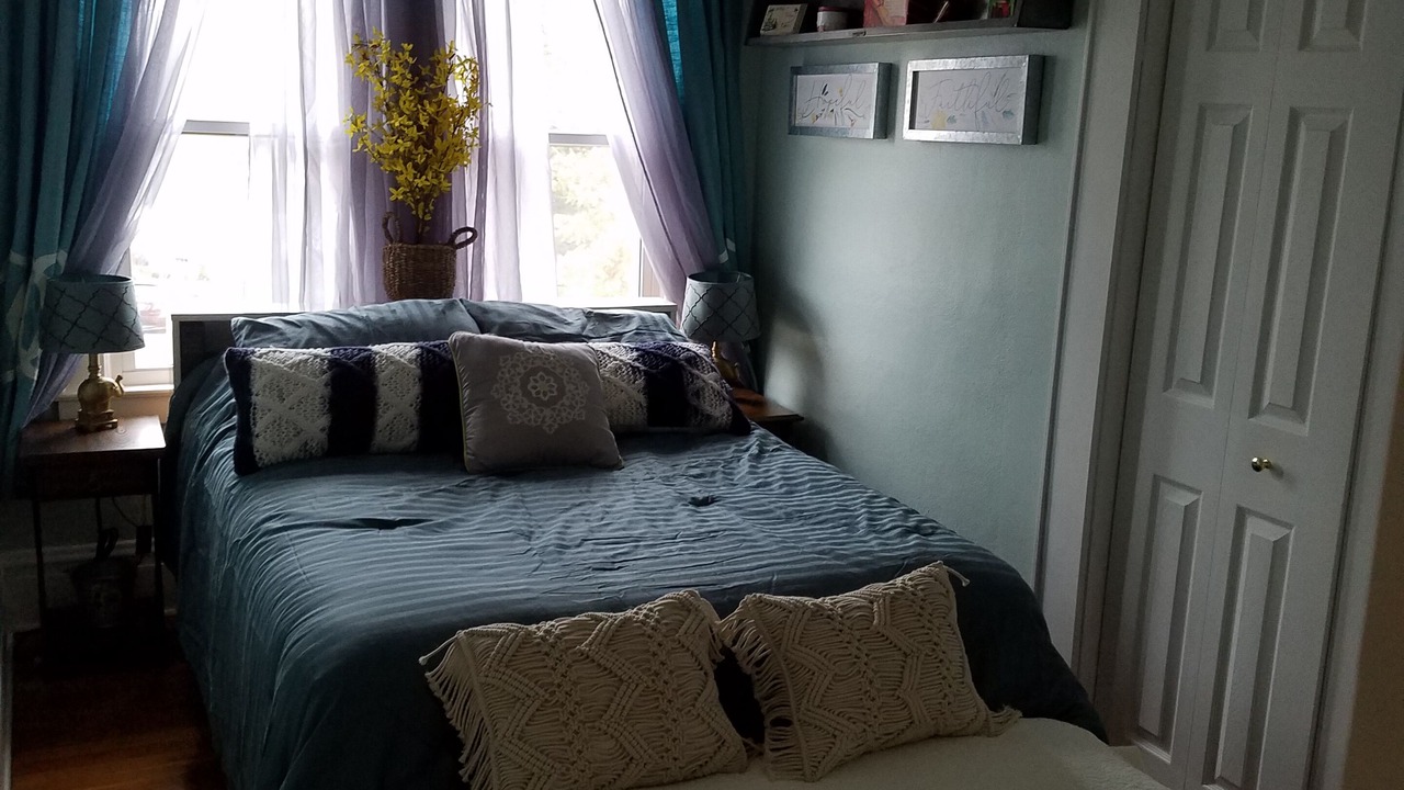Photo of Bedroom in Ashland