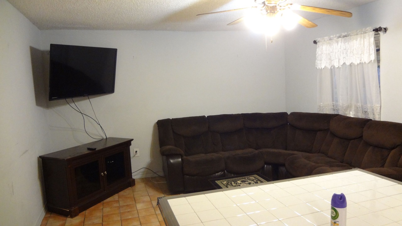 Photo of Livingroom in Spring Branch West