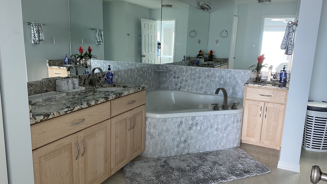 Photo of Bathroom in Cutthroat Harbor Estates