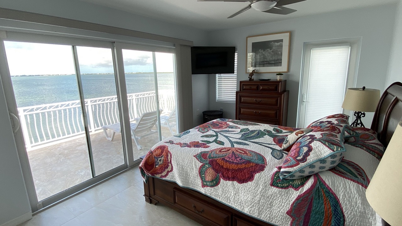 Photo of Bedroom in Cutthroat Harbor Estates