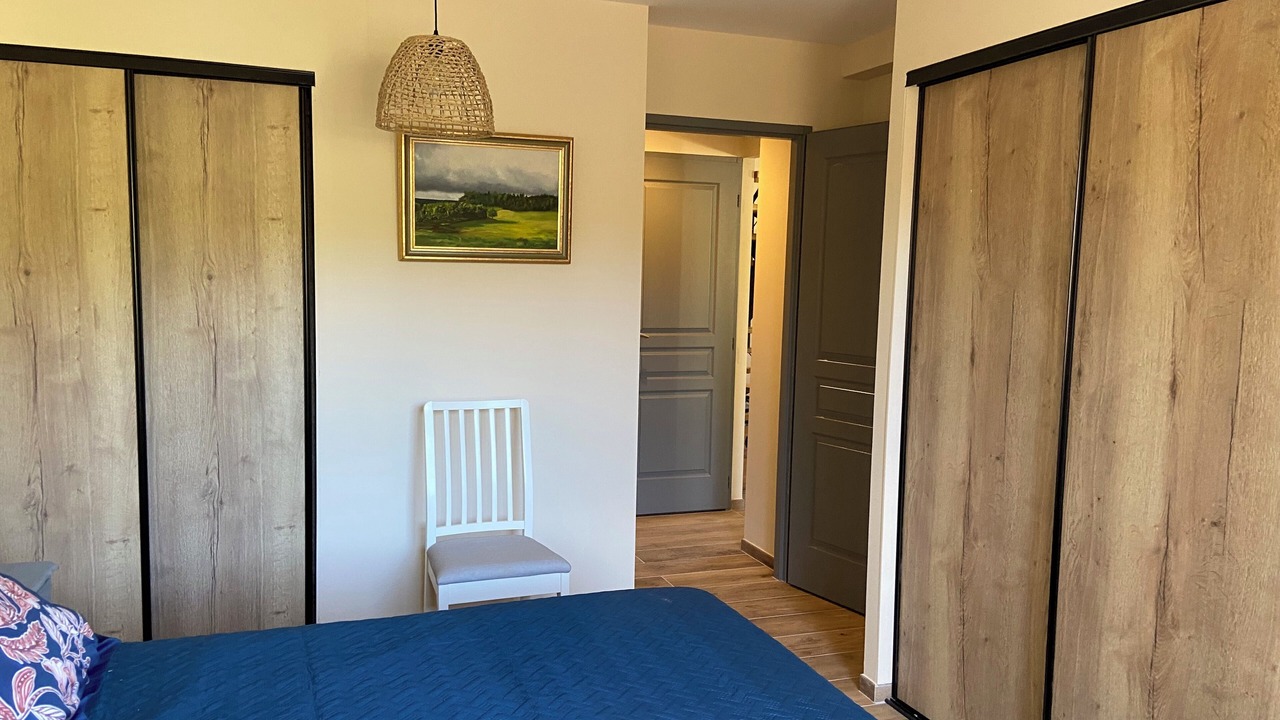 Photo of Bedroom in Carsan