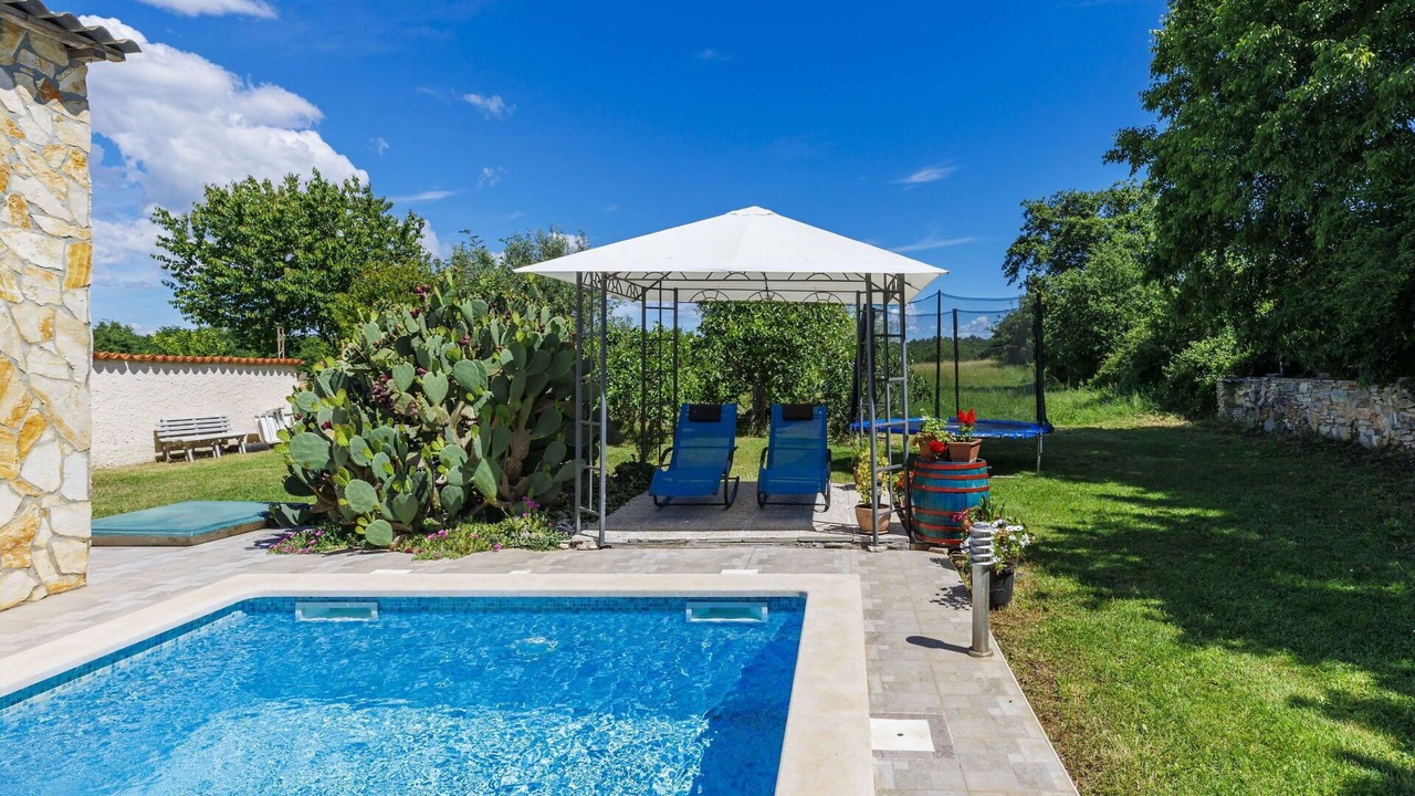 Photo of Outdoor in Pinezici
