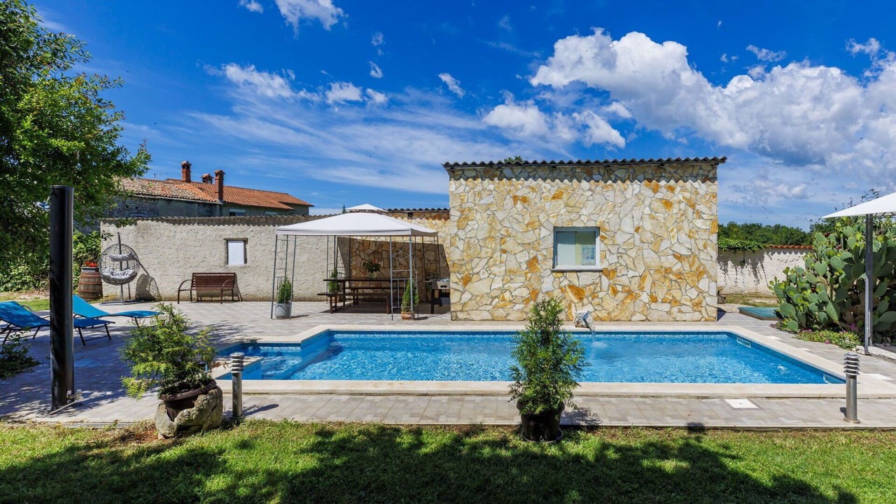Photo of Outdoor in Pinezici
