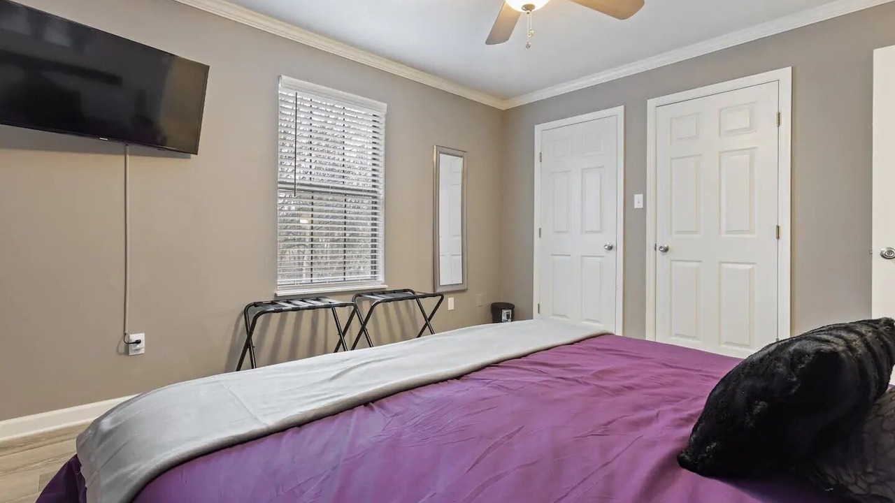 Photo of Bedroom in Seymour
