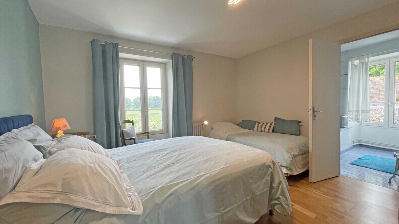 Photo of Bedroom in Sarceaux