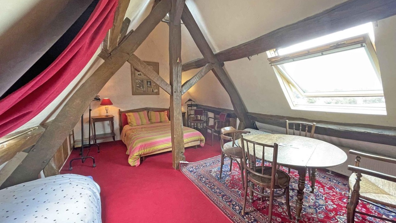 Photo of Bedroom in Sarceaux