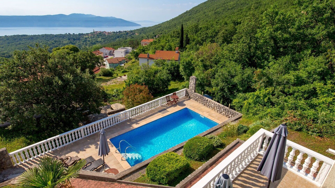Photo of Outdoor in Martina