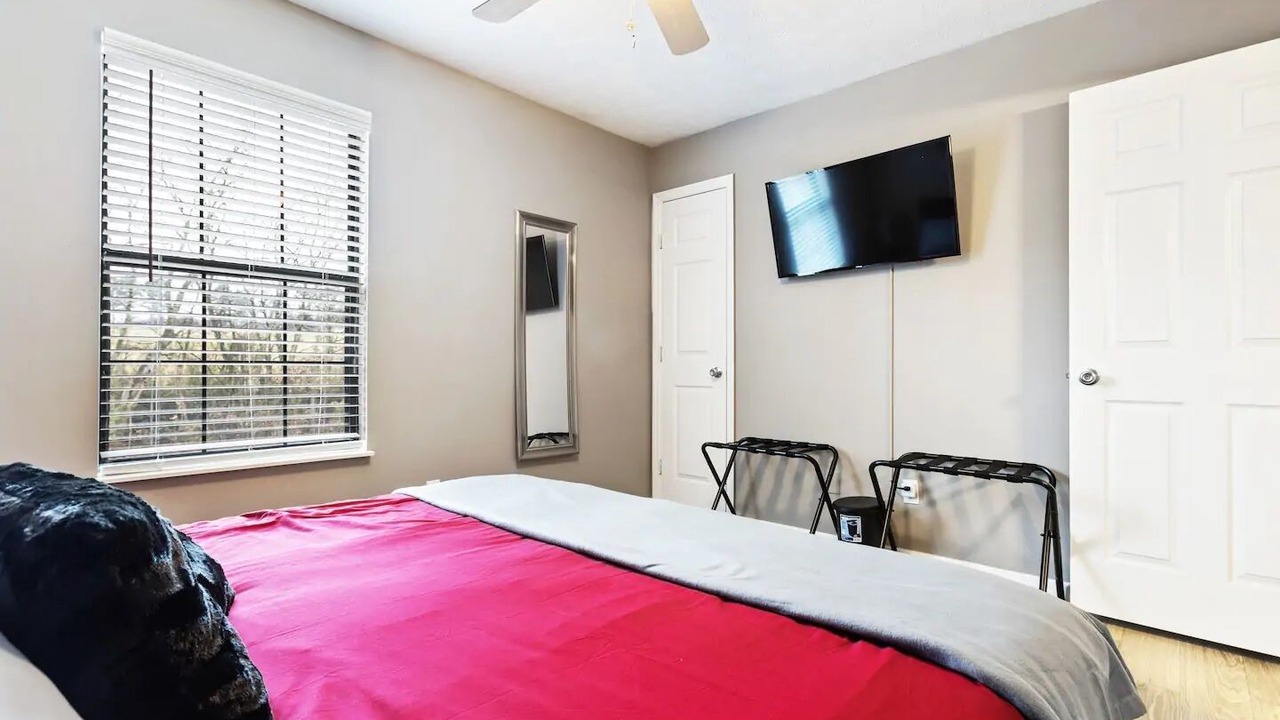 Photo of Bedroom in Seymour