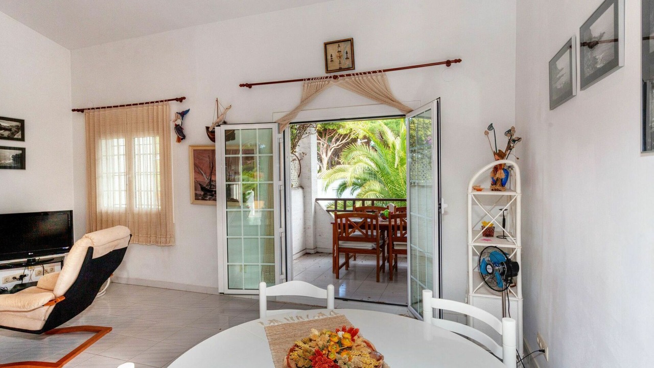Photo of Bedroom in Pals