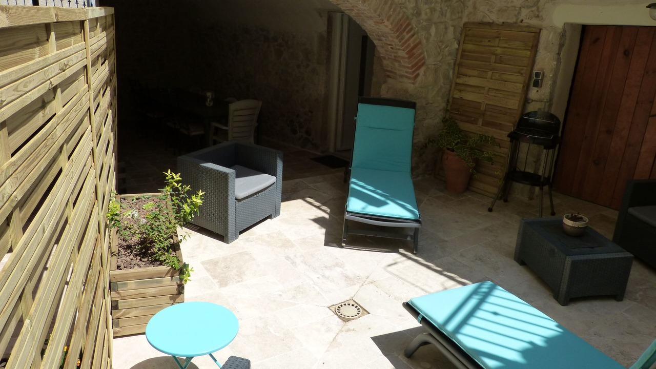 Photo of Patio Balcony in Saint-Remeze