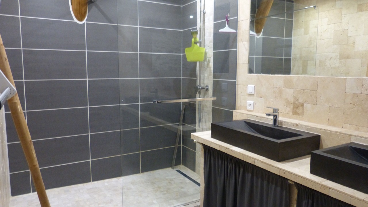 Photo of Bathroom in Saint-Remeze