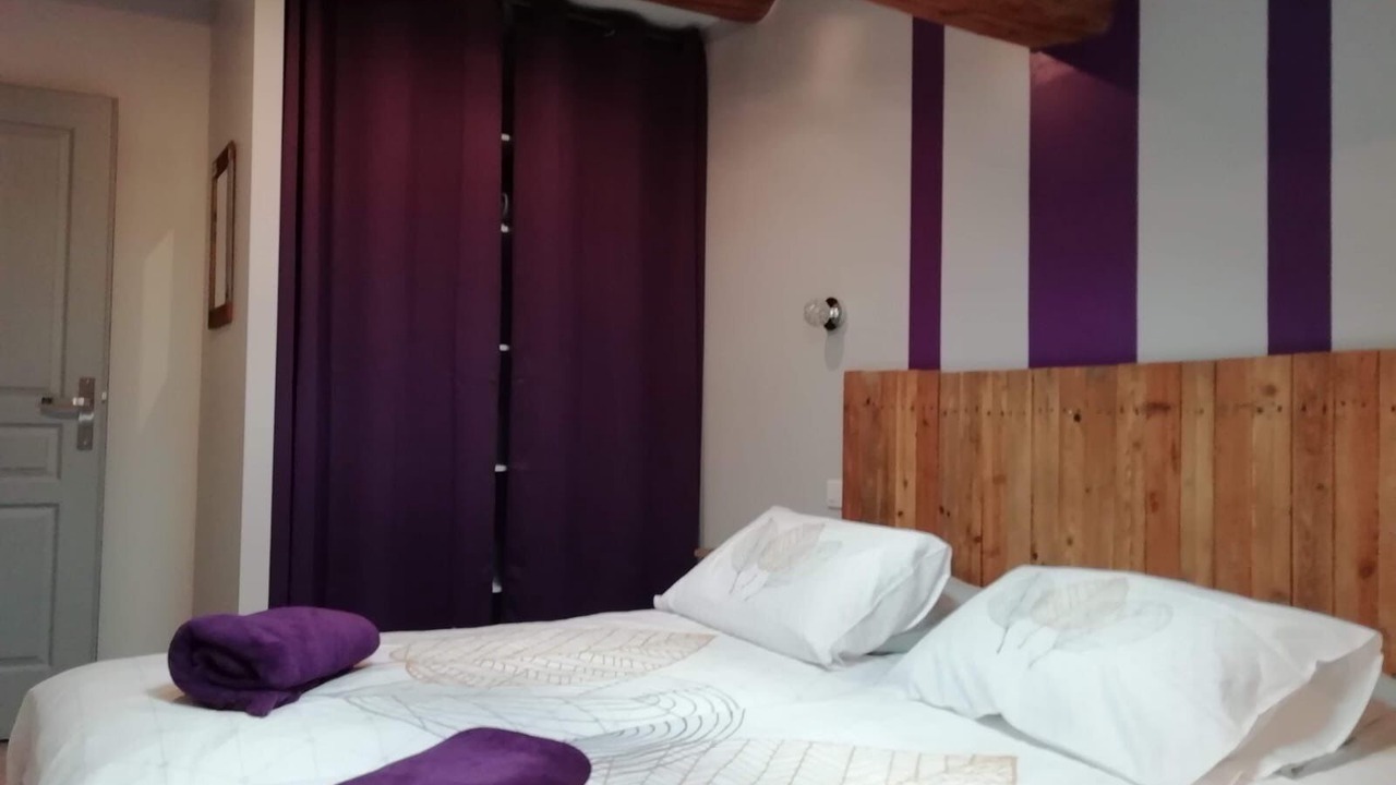 Photo of Bedroom in Saint-Remeze