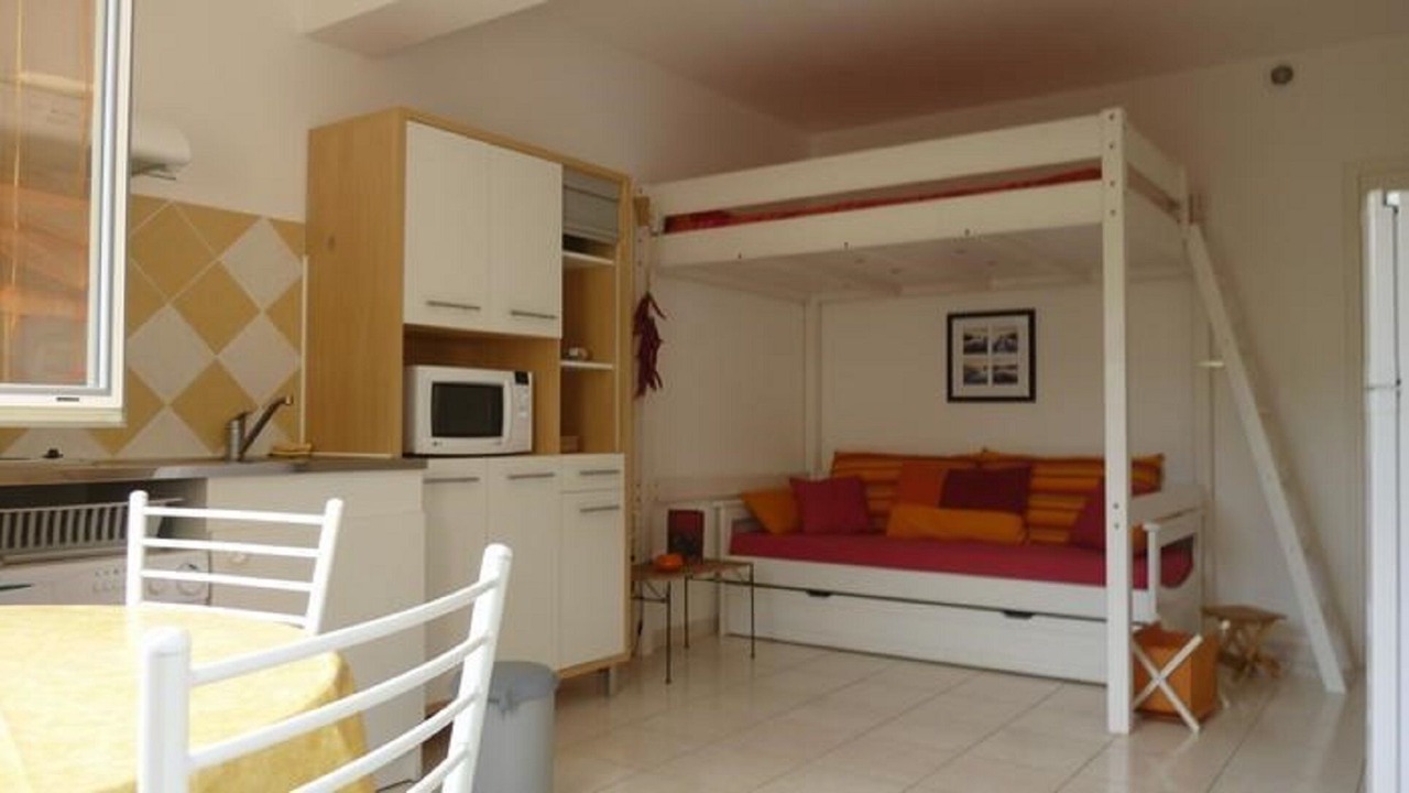 Photo of Livingroom in Monticello