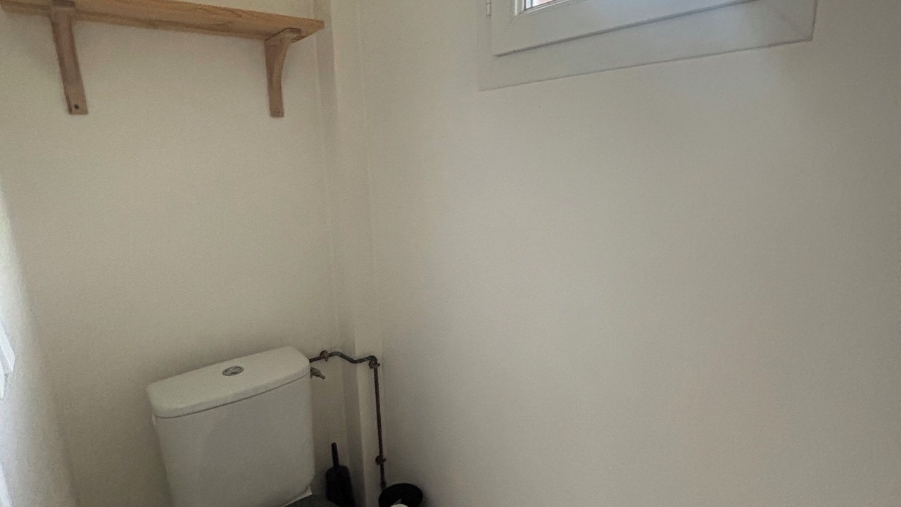 Photo of Bathroom in Ramouzens