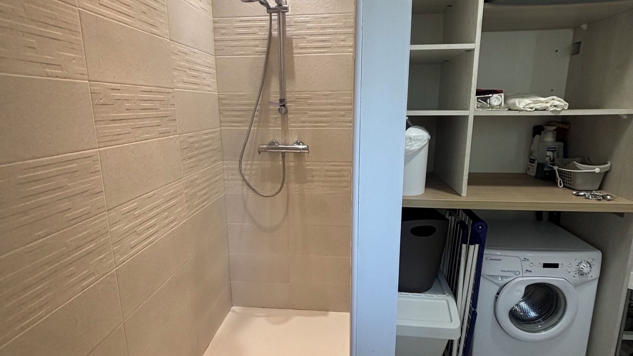 Photo of Bathroom in Ramouzens