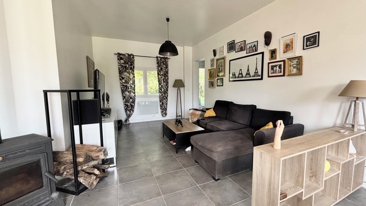 Photo of Livingroom in Ramouzens