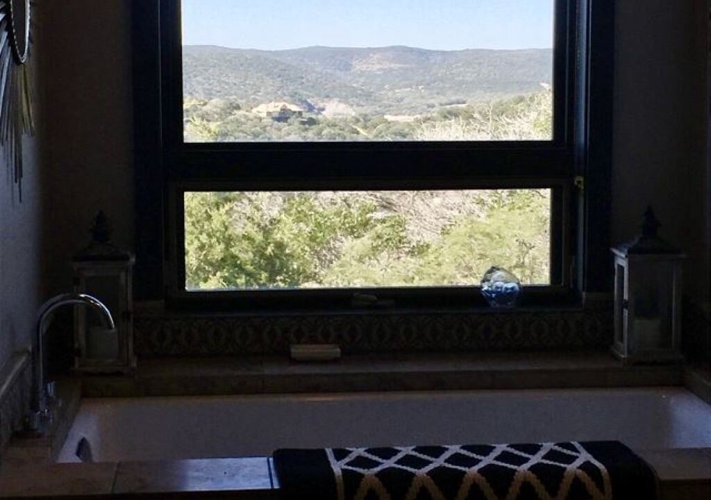Photo of Bathroom in Concan