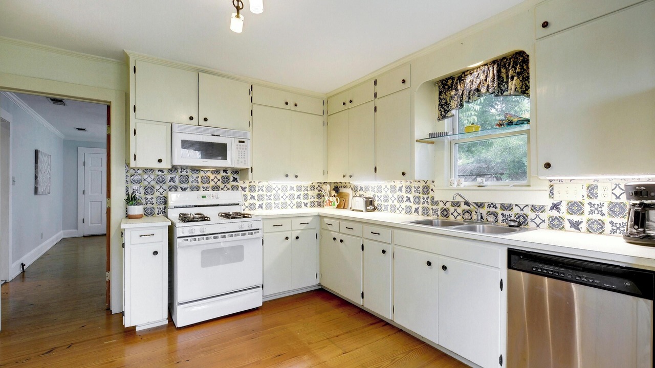 Photo of Kitchen in Smithville