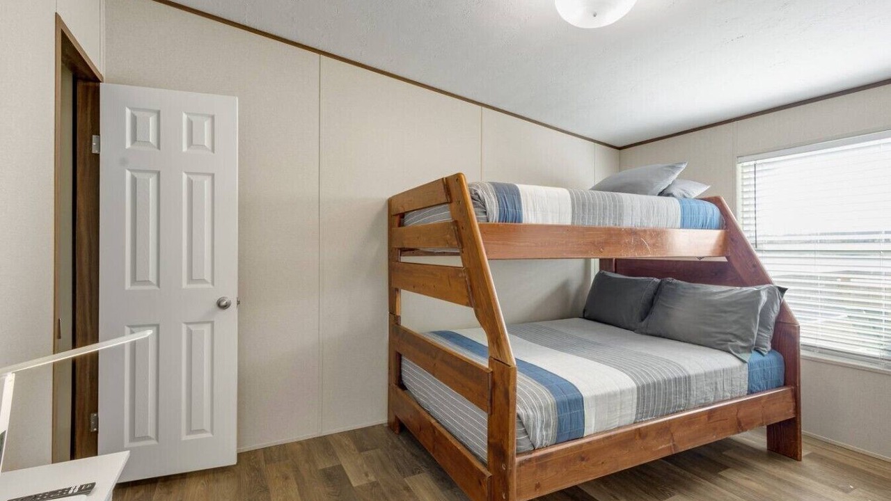 Photo of Bedroom in Seven Points