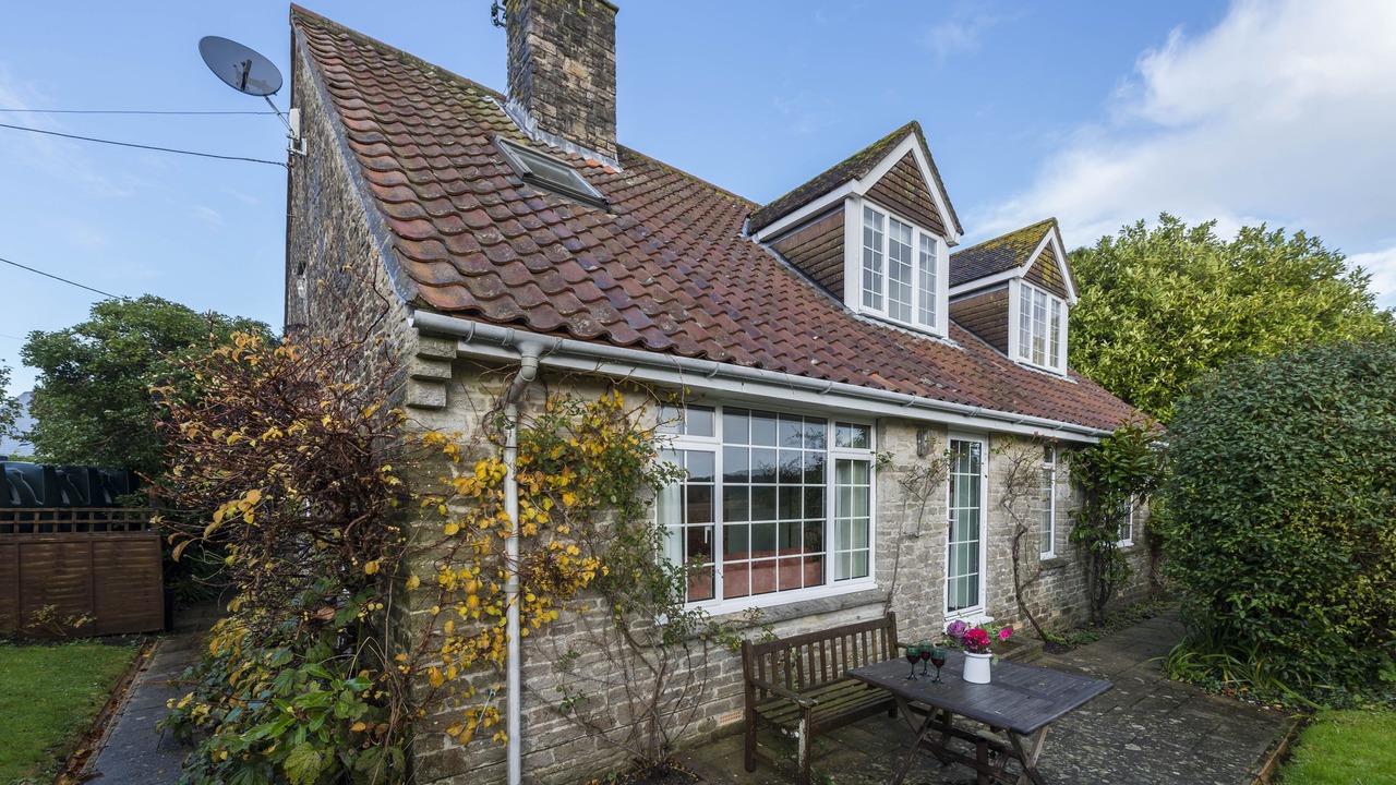 Photo of Others in Melcombe Bingham