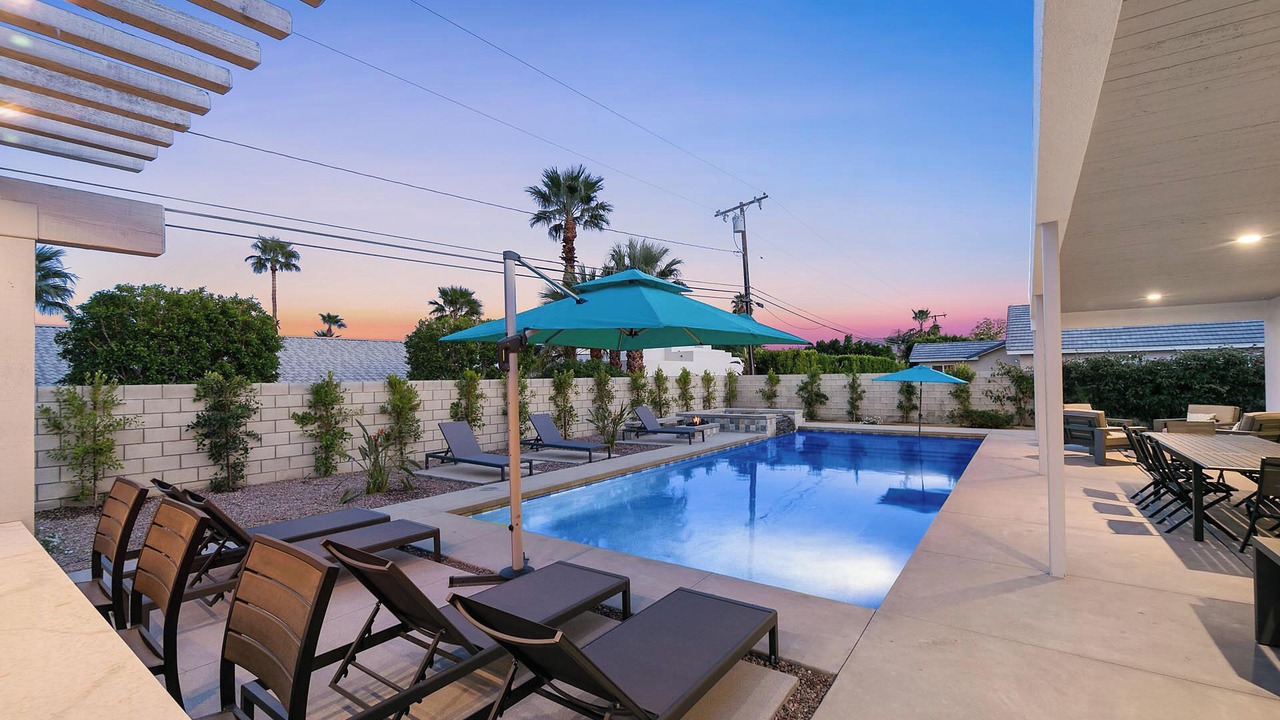 Photo of Outdoor in Desert Park Estates