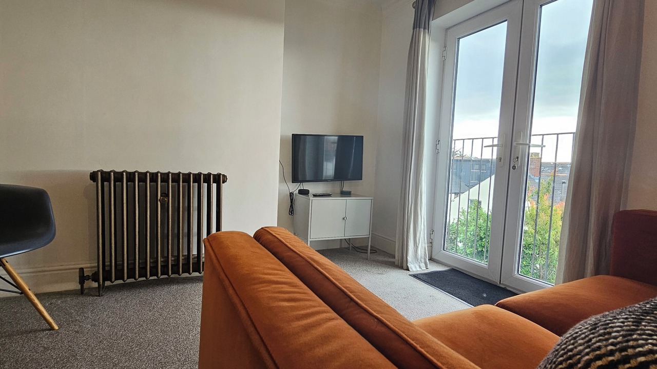 Photo of Livingroom in Canton