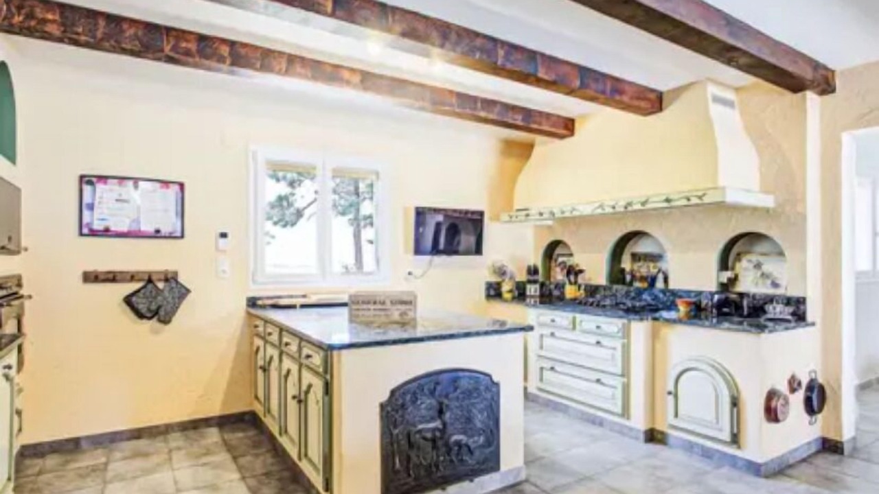 Photo of Kitchen in Llauro