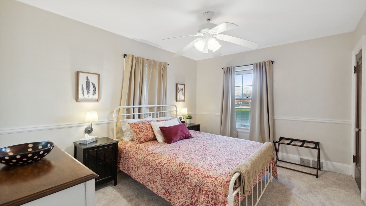 Photo of Bedroom in Ottawa Hills